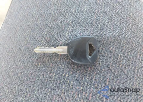 2004 Chevrolet Silverado 1500 from USA, damaged, VIN 1GCEC14V14Z113921